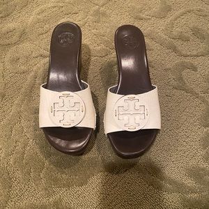Tory Burch White and Brown Wedges